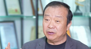 精品在线第一页